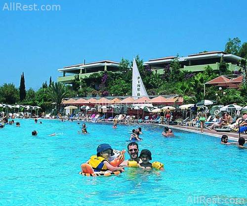 Pine Bay Holiday Resort Hotel 9